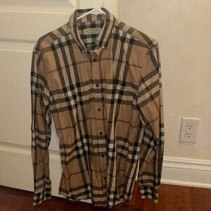 Burberry Mens Button Up shirt